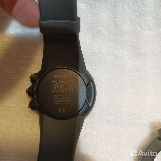 Часы Suunto M2