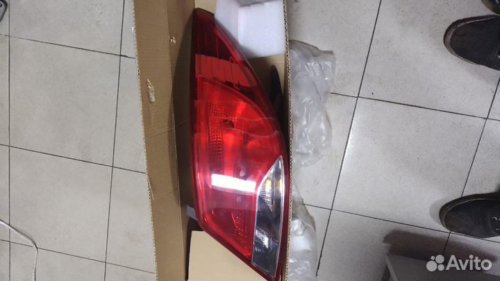 Фара на hyundai solaris