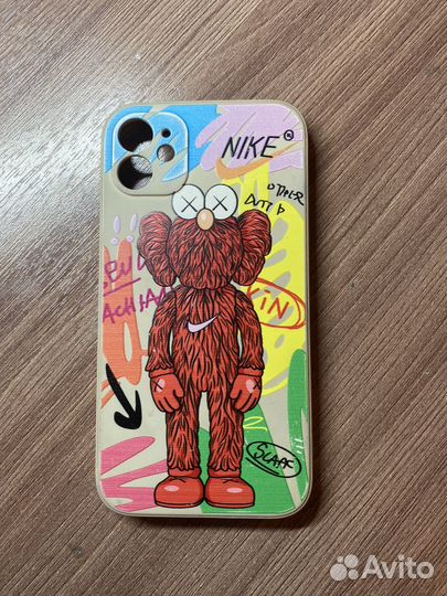 Чехол на iPhone 11