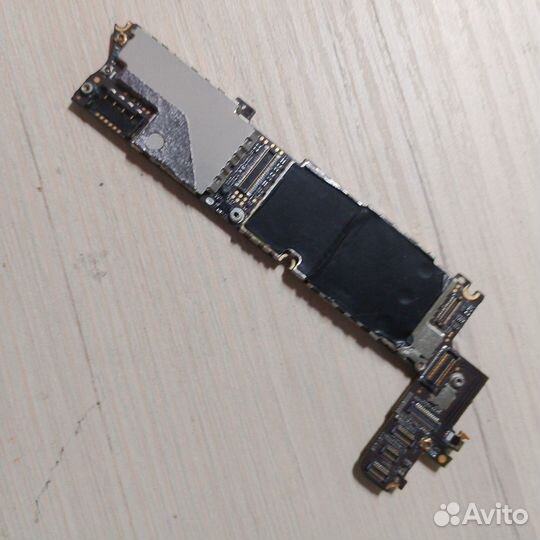 Материнская плата iPhone 4s