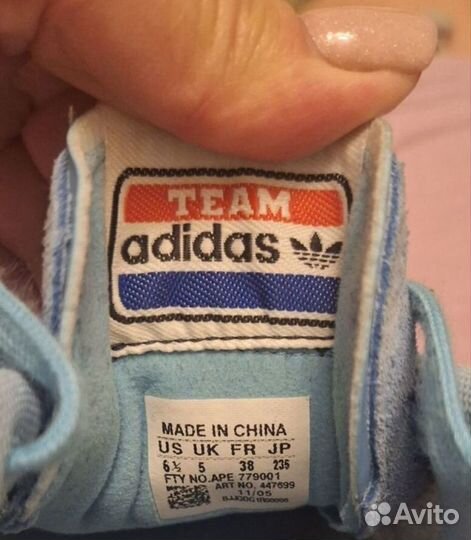 Кроссовки женские adidas 38 р-р