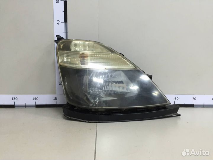 Фара правая Honda Stream 2000-2006