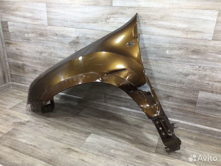Крыло переднее левое Duster 1 / Рено Дастер (№1)