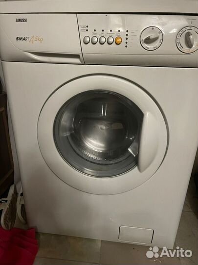 Продам стиральную машину на запчасти