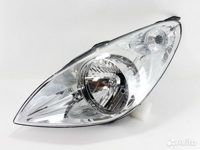 Фара левая для Hyundai i20 2008- 2615