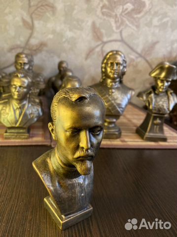 Бюст Дзержинского