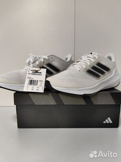 Кроссовки Adidas