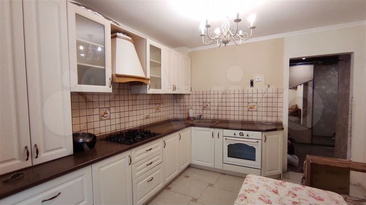 2-к. квартира, 54 м², 2/10 эт.