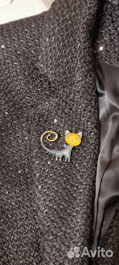 Брошь милый котик