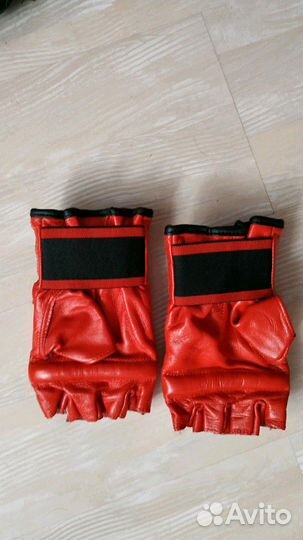 Перчатки для карате