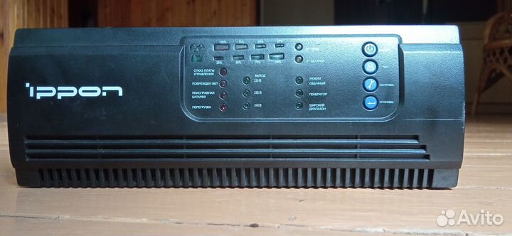 Ибп Ippon Smart Winner 1000