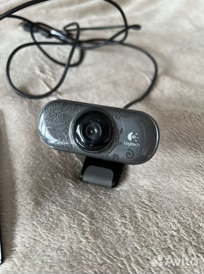Веб-камера Logitech