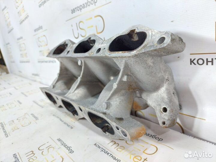 Коллектор впускной Hyundai Equus 3.8 G6DA 2013