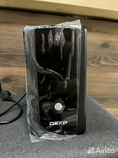 Источник бесперебойного питания dexp