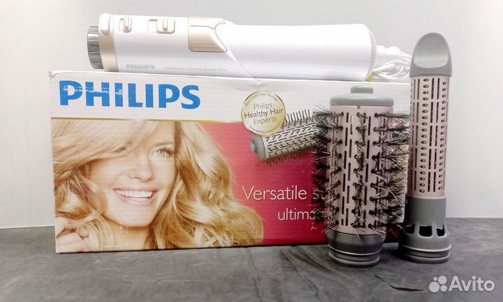 Фен-щетка Philips HP8664