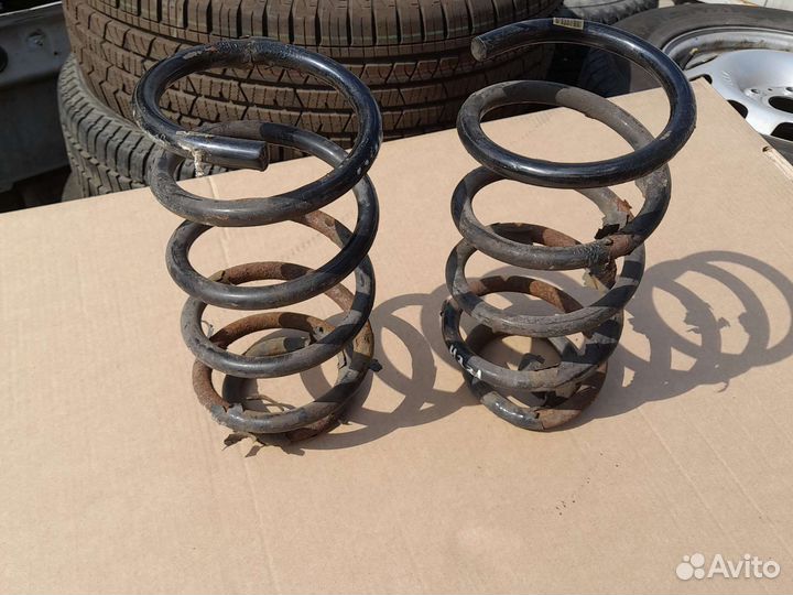 Пружины задние Hyundai Santa Fe II CM