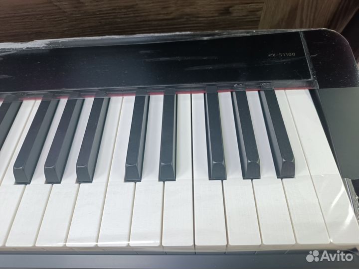 Синтезатор Casio px-s1100