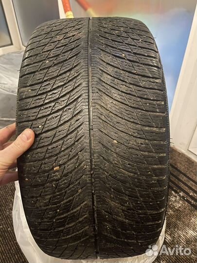 Michelin Pilot Alpin 5 275/35 R19 и 245/40 R19