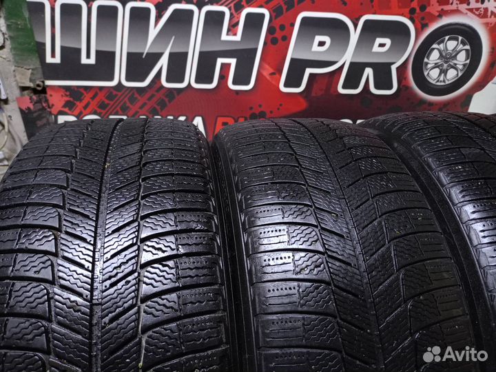 Michelin X-Ice XI3 245/45 R19