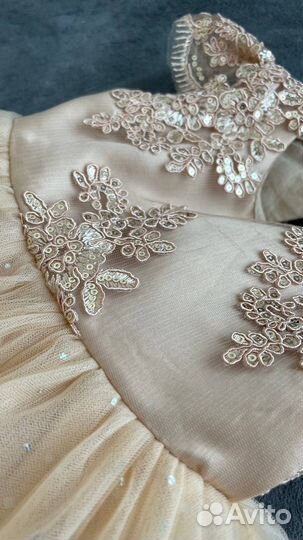 Нарядное платье для девочки