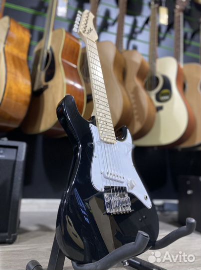 Caraya E100BK электрогитара уменьшенная (новая)