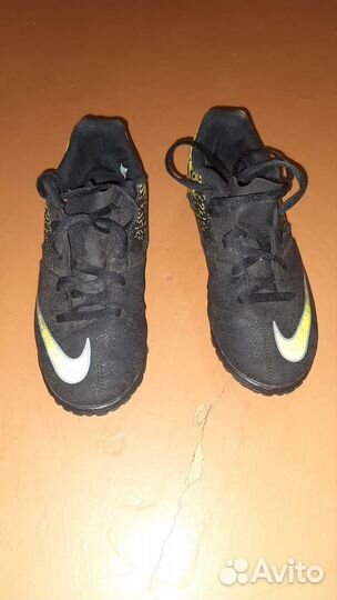 Шиповки и бутсы