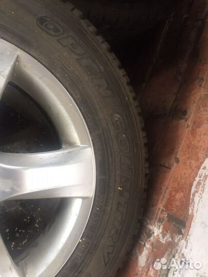 R17 Toyo Open Country I/T 235/65, PCD 5x112 DIA 65.1