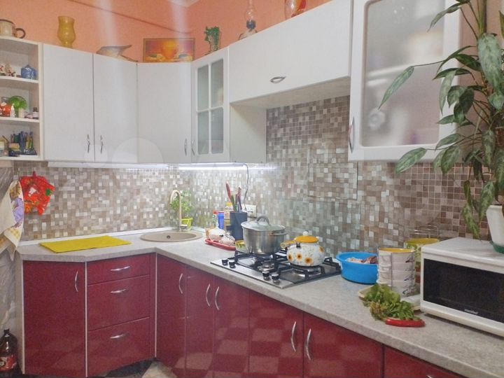 2-к. квартира, 55,6 м², 1/3 эт.