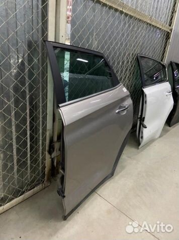 Hyundai Tucson 3 Дверь задняя левая