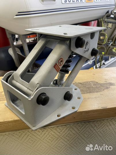 Стойка сиденья в лодку амортизационная Ершь