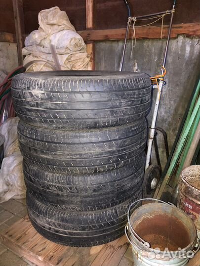 Goodyear EfficientGrip 2.25/65 R17 98H