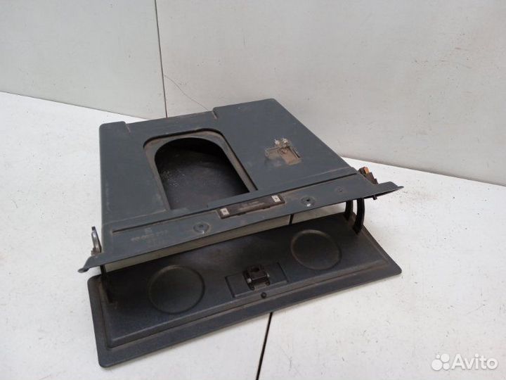 Бардачок Opel Kadett D 1980