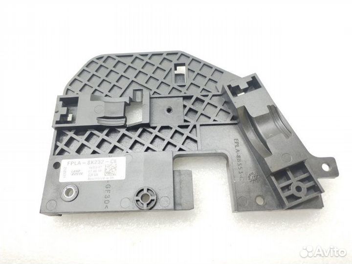 Кронштейн радиатора Land Rover Discovery 5 L462