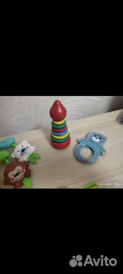 Игрушки разные