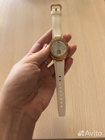 Часы Casio Baby-G MSG-S200G-7AER