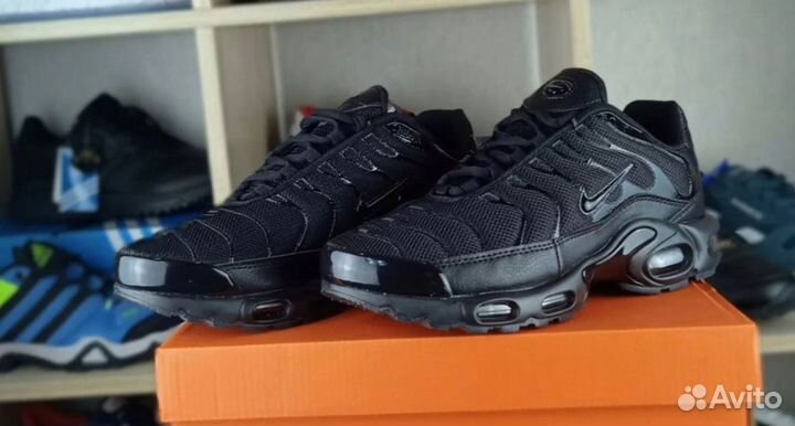 Кроссовки Nike Air Max Tn Plus