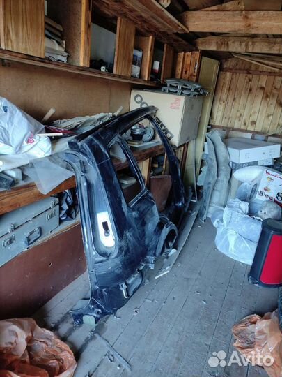 Заднее правое крыло со стойкой Ford Fusion