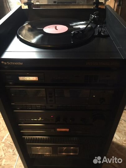 Музыкальный центр