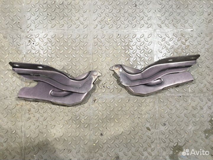 Петли капота (Infiniti QX56)