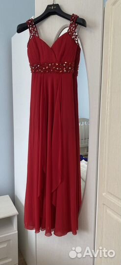 Вечернее платье