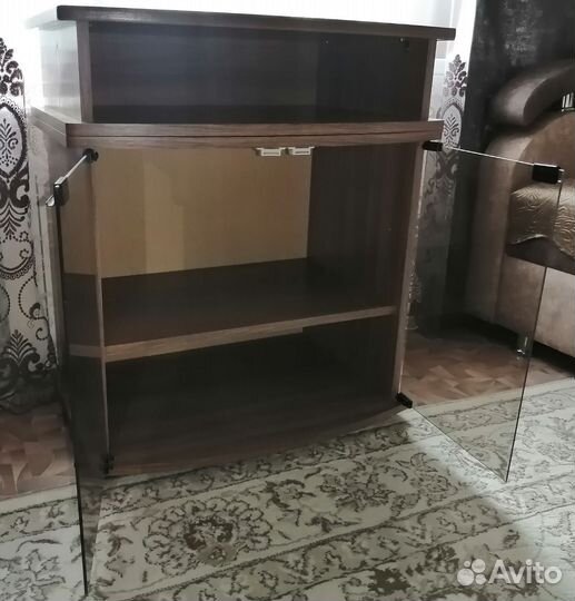 Тумба под тв