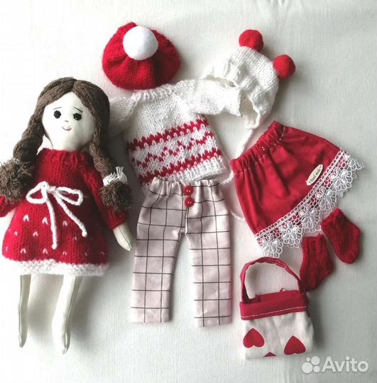 Кукла с одеждой. Наборы для девочек