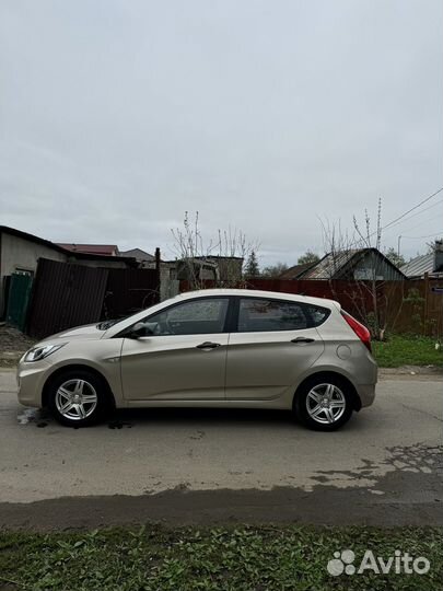 Hyundai Solaris 1.4 МТ, 2011, 101 600 км