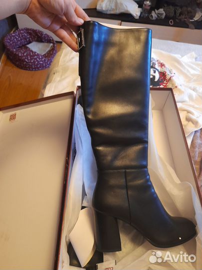 Женские сапоги 38 натуральная кожа