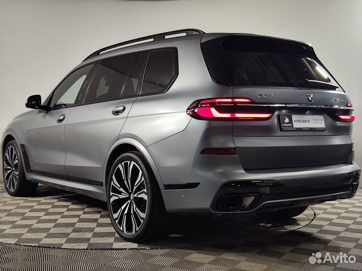 BMW X7 3.0 AT, 2023, 15 000 км