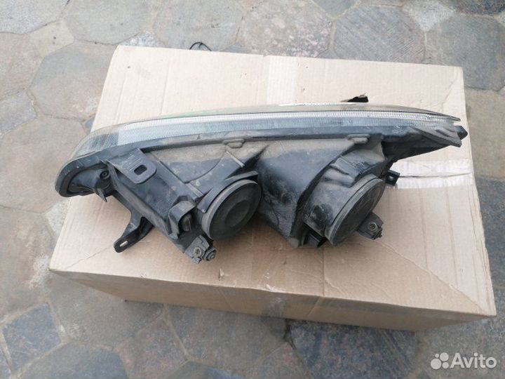 Фара передняя правая LADA Калина