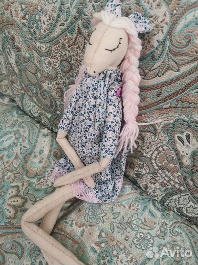 Лошадка кукла