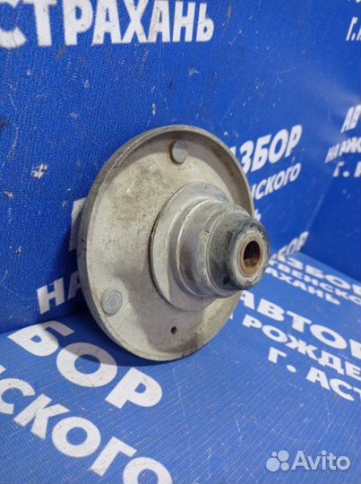 Опора амортизатора Bmw E65 седан 2003