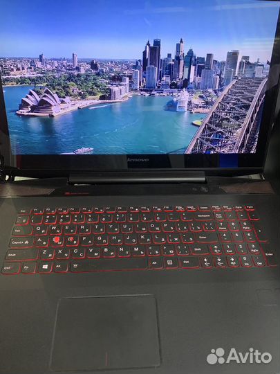 Ноутбук Lenovo