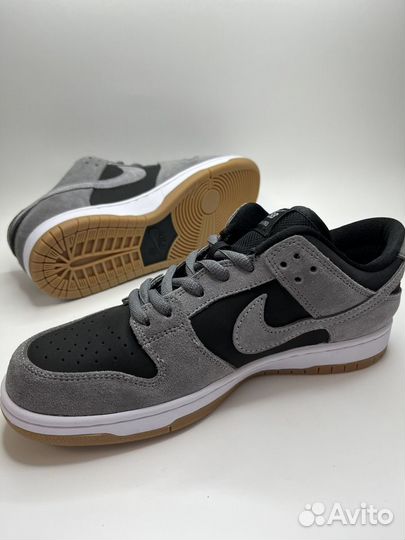 Nike SB Dunk Low Dark Grey Black